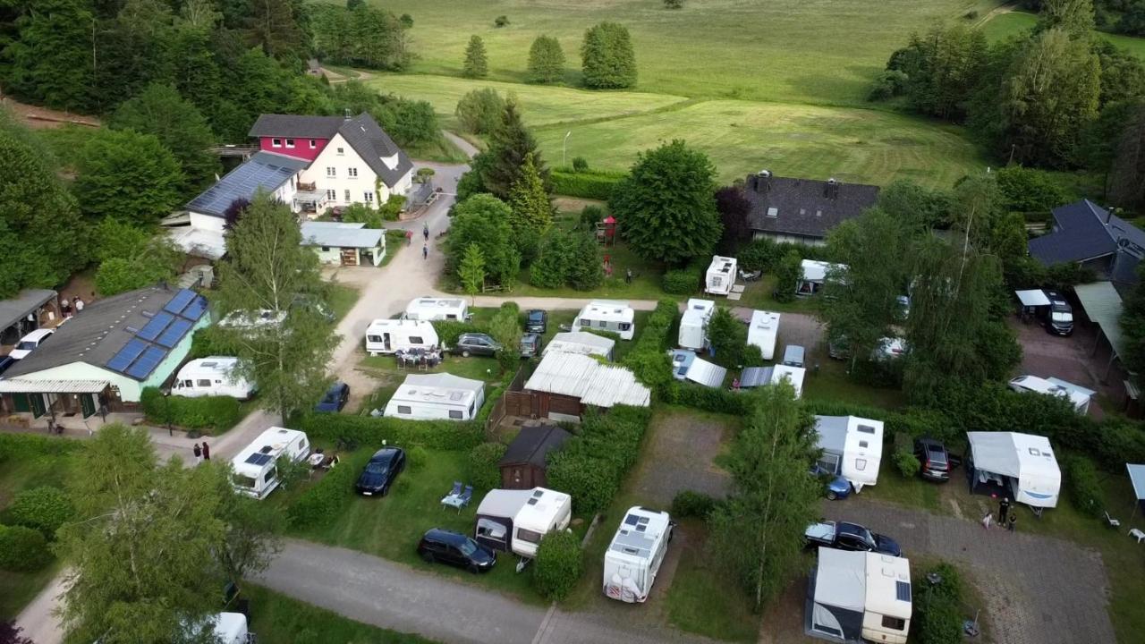 Camping Waldfrieden Saarburg Exteriér fotografie